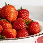 Erdbeeren in Schüssel